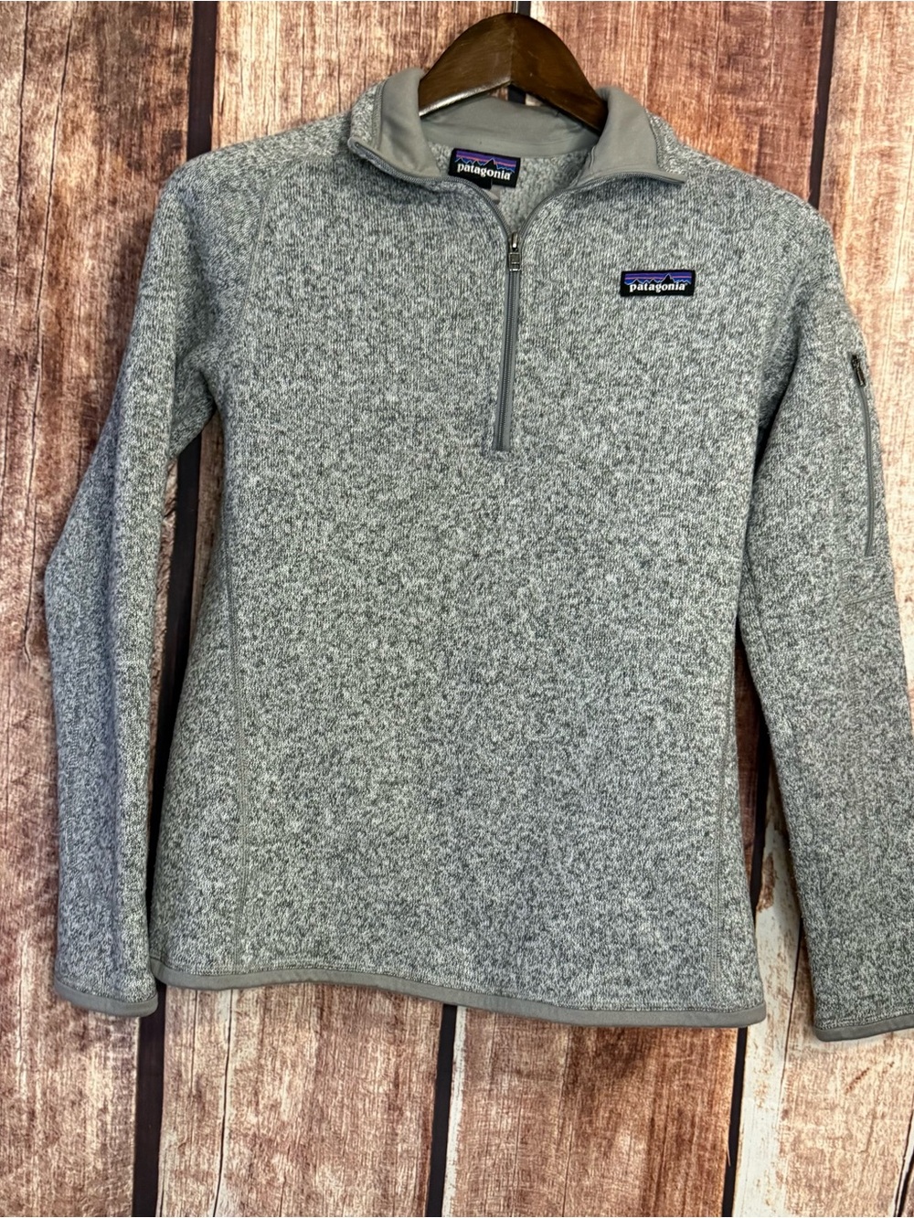 Patagonia Heather Gray 1/4 zip better sweater pullover